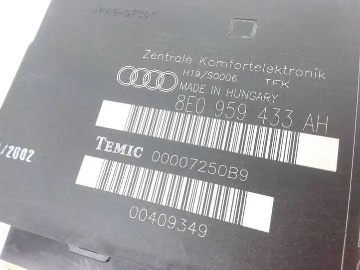 Audi A4 S4 B6 8E 8H (2000 - 2006) 8E0959433AH Модуль комфорта — фото 4