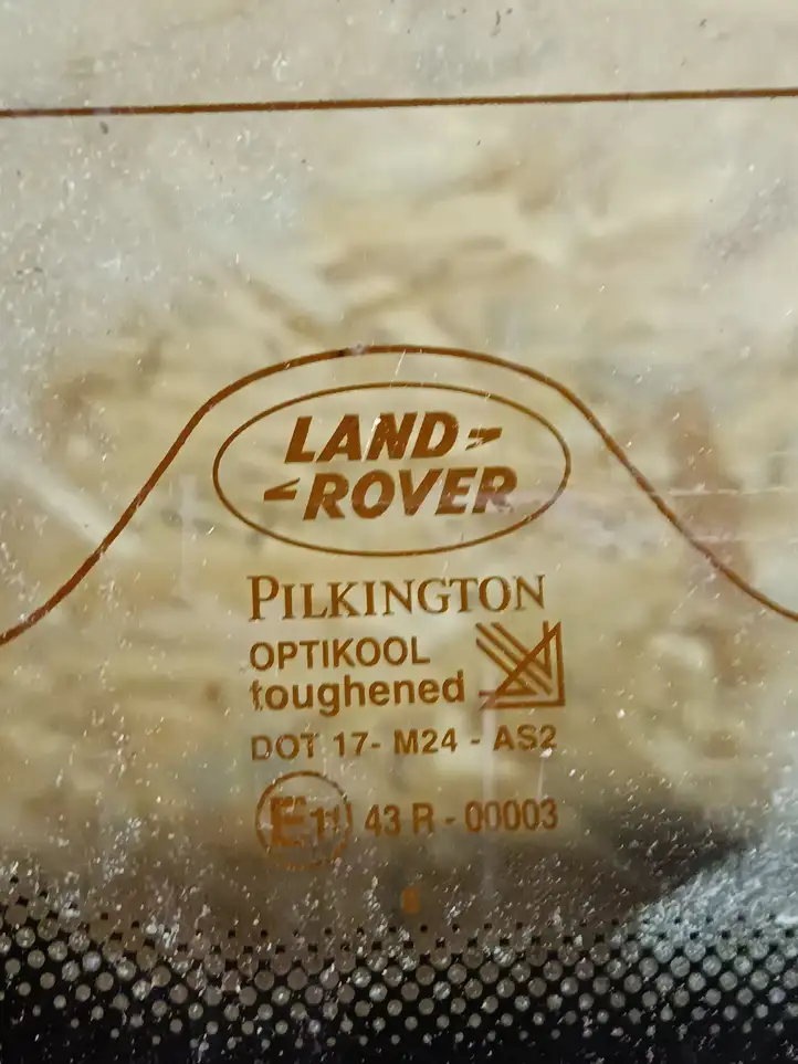 Land Rover Discovery (1998 - 2004) Крышка багажника — фото 3
