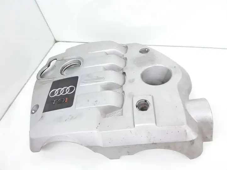 Audi A4 S4 B6 8E 8H (2000 - 2006) 038103925cg Крышка двигателя декоративная — фото 1