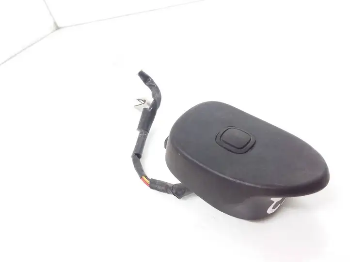 Toyota Yaris (2005 - 2009) 9272W71 Ручка крышки багажника — фото 1