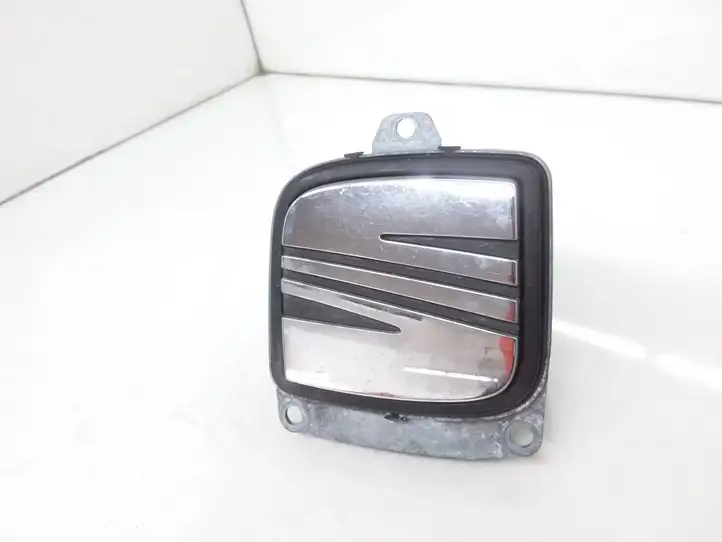 Seat Altea (2004 - 2009) 5P0827565C Ручка крышки багажника — фото 1