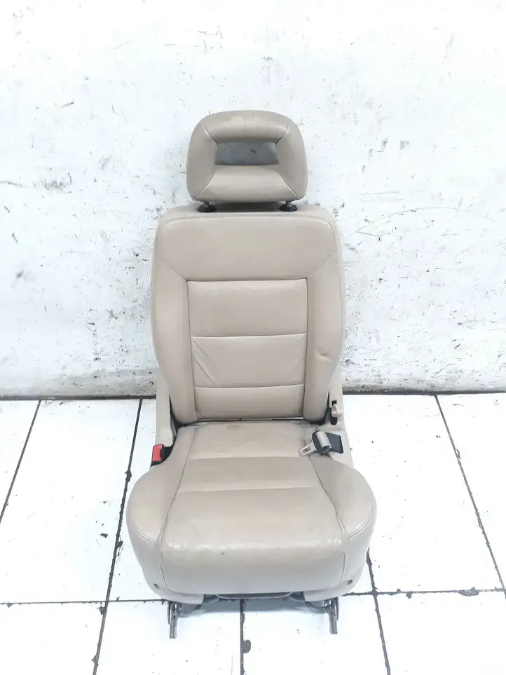 Volkswagen Sharan (2000 - 2003) 2M21N6002EA1CMY Второй ряд сидений — фото 1
