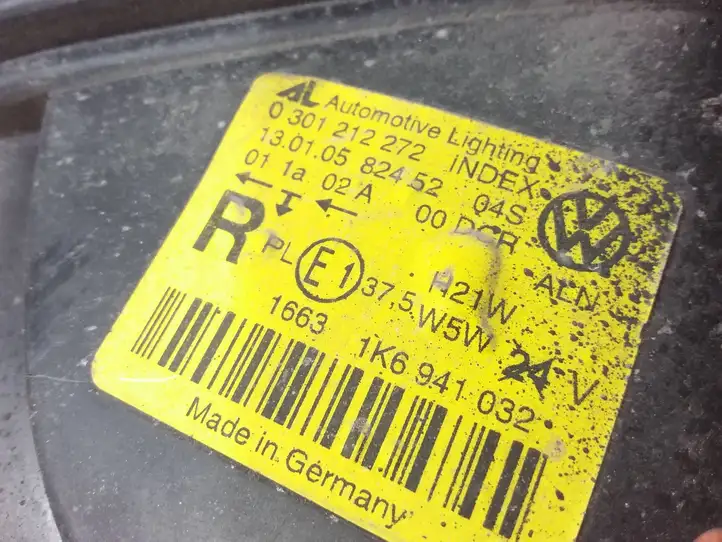 Volkswagen Golf V (2003 - 2009) 1K6941032 Передняя фара — фото 9