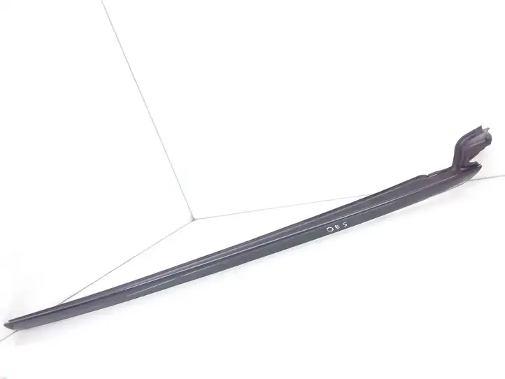 Citroen C4 (2004 - 2008) 96563473XC Накладка стоек лобового стекла — фото 1