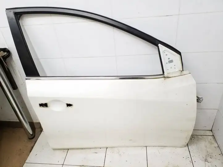 Nissan Pulsar (2014 - 2018) Дверь — фото 1