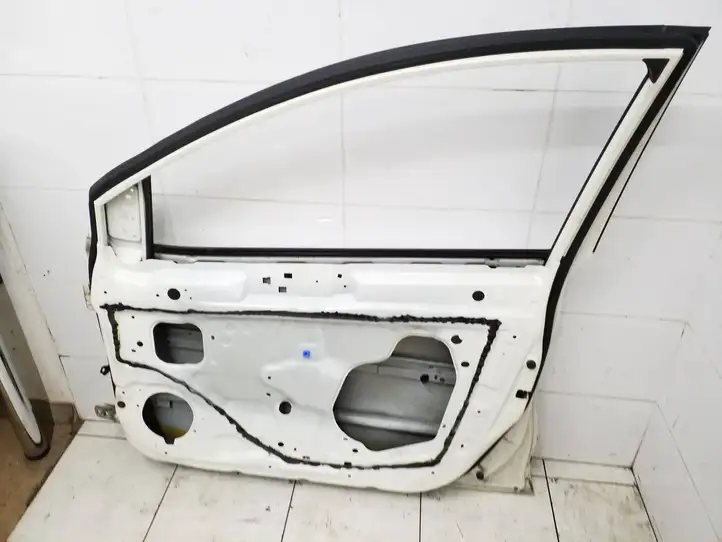 Nissan Pulsar (2014 - 2018) Дверь — фото 2