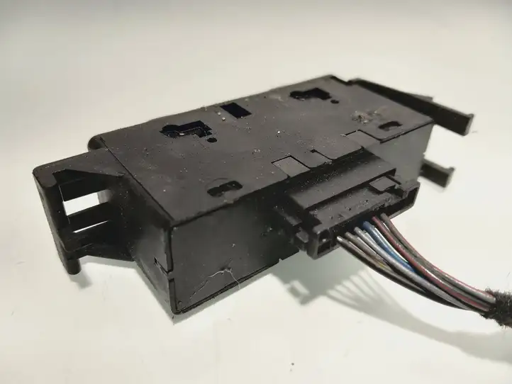 BMW 3 E46 (1998 - 2005) 8381514 Кнопка стеклоподъемников — фото 2