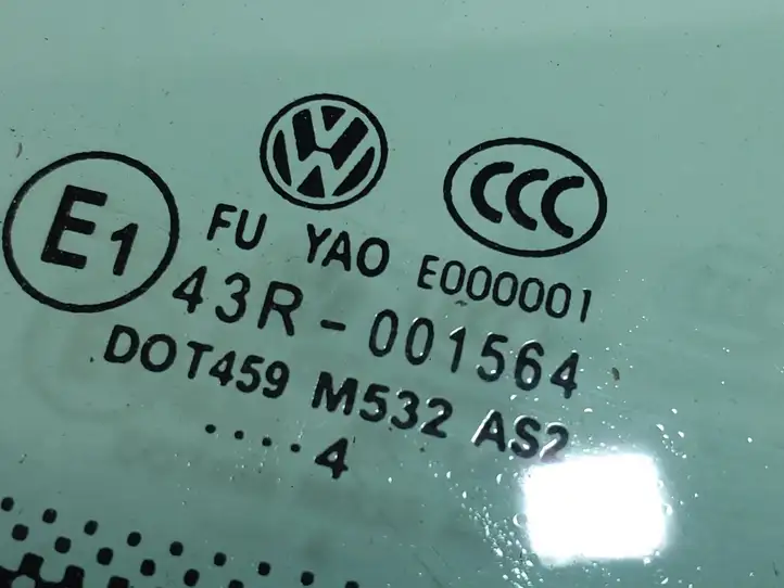 Volkswagen Touran II (2010 - 2016) AS2 Заднее боковое стекло — фото 3