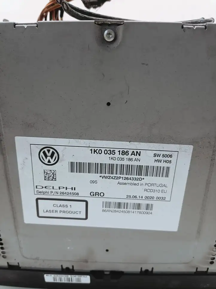 Volkswagen Touran II (2010 - 2016) 1K0035186AN Магнитола / мультимедийная система — фото 4
