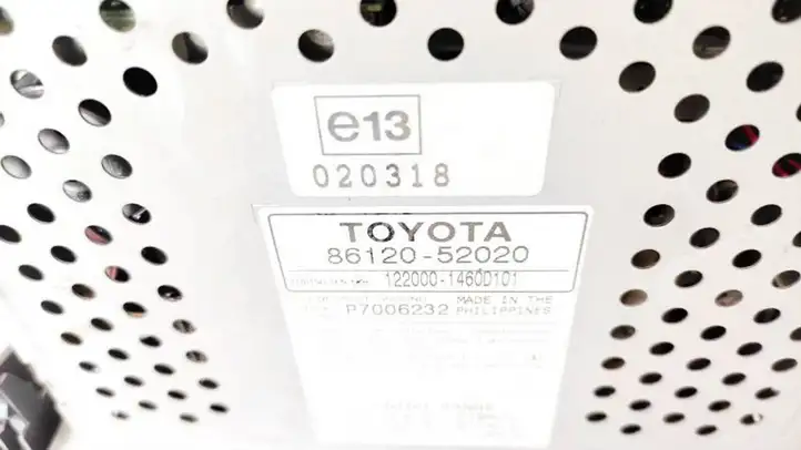Toyota Yaris (1999 - 2003) 8612052020 Магнитола / мультимедийная система — фото 3