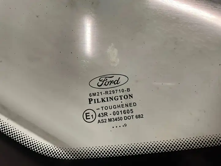 Ford S-MAX (2006 - 2010) 6M21R29710 Треугольное стекло кузова — фото 2