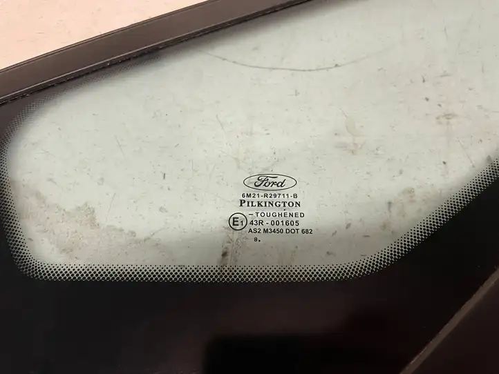Ford S-MAX (2006 - 2010) 6M21R29711 Треугольное стекло кузова — фото 2
