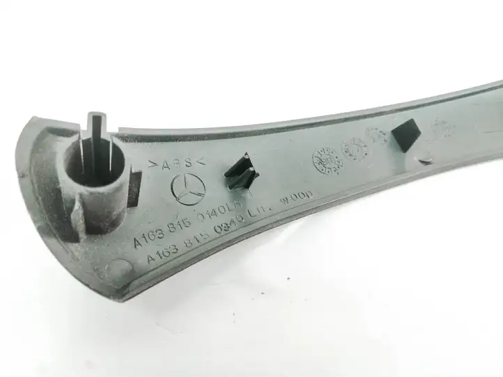 Mercedes-Benz ML W163 (1997 - 2005) A1638150140 Прочие детали салона — фото 7