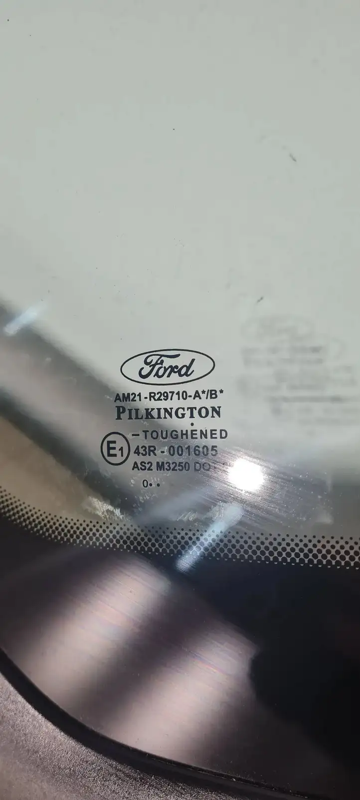 Ford S-MAX (2010 - 2015) Форточка двери — фото 4