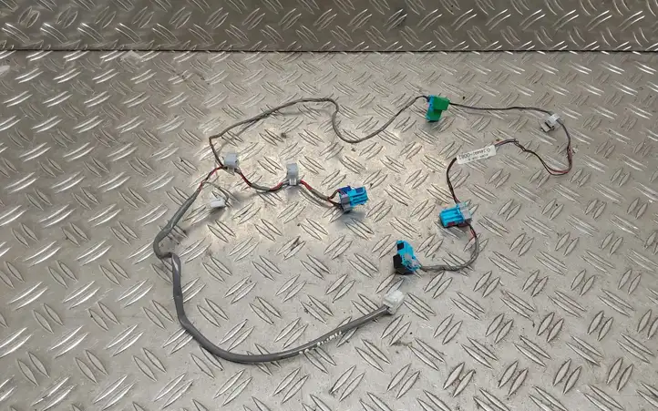Toyota Auris 150 (2006 - 2012) 2464900082 Прочая электропроводка — фото 3
