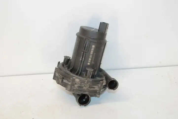 Audi TT Mk1 (1998 - 2003) 078906601D Насос вторичного воздуха — фото 6