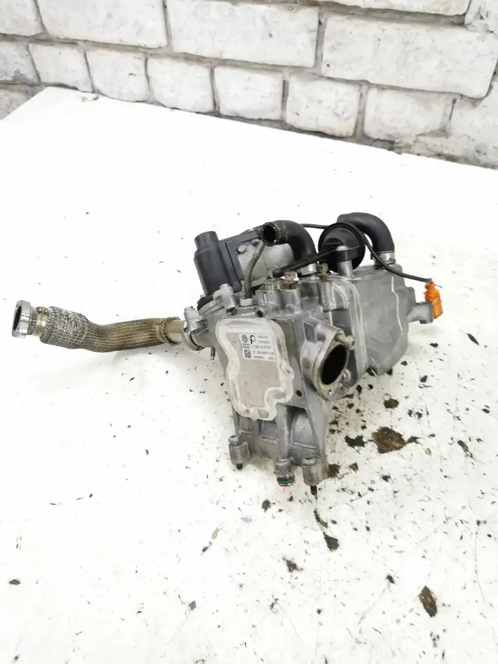 Audi A4 S4 B8 8K (2011 - 2015) 059131515ET Охладитель клапана EGR — фото 1