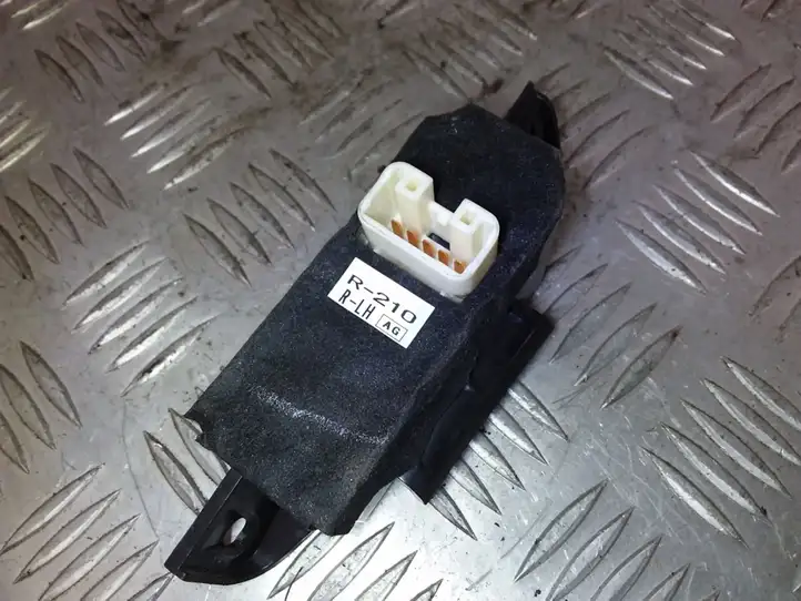 Subaru Legacy (2003 - 2009) 94263AG050 Блок кнопок стеклоподъемников — фото 2