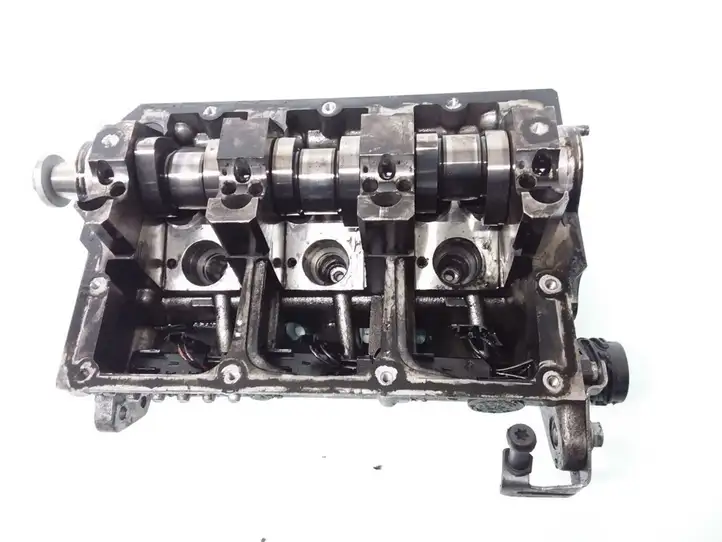 Volkswagen Polo (2001 - 2005) 045103373H Головка блока цилиндров — фото 1
