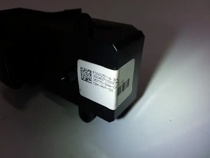 Honda CR-V (2006 - 2009) 35770SWAG010M2 Блок кнопок стеклоподъемников — фото 4