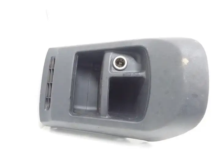 Honda CR-V (2006 - 2009) 77290SWAG012M1 Накладка заднего прикуривателя — фото 1