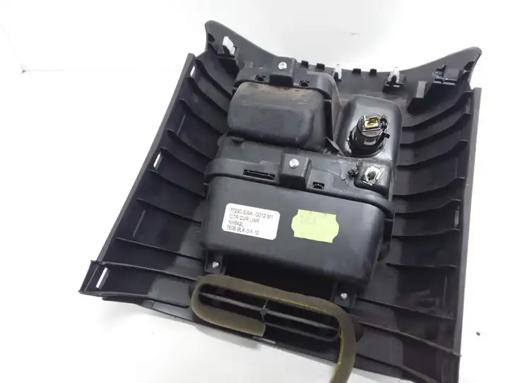 Honda CR-V (2006 - 2009) 77290SWAG012M1 Накладка заднего прикуривателя — фото 2