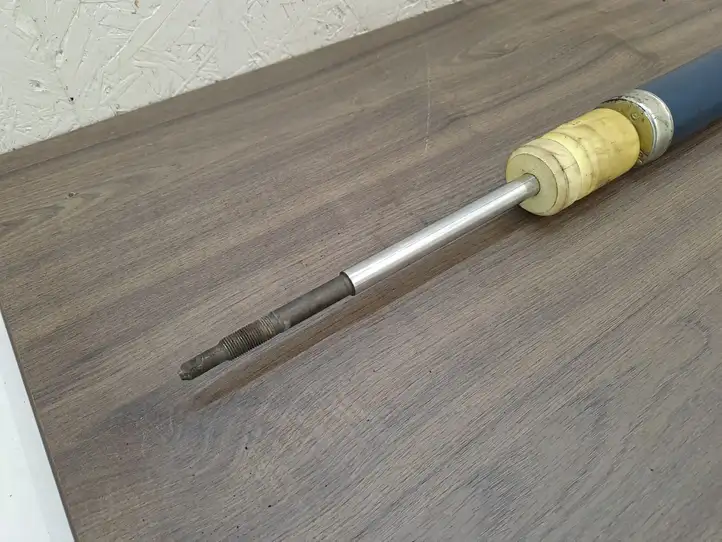 Mercedes-Benz C W203 (2000 - 2007) 0267250007 Задний aмортизатор — фото 3