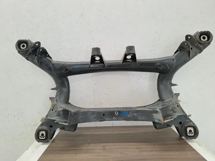BMW 3 F30 F35 F31 (2012 - 2018) 6857723A Задняя балка подвески — фото 4