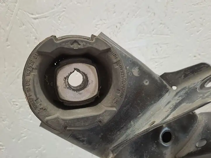 BMW 3 F30 F35 F31 (2012 - 2018) 6857723A Задняя балка подвески — фото 15