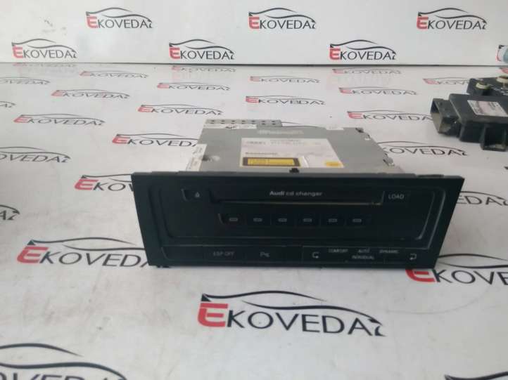 8T2035110C Audi A4 S4 B8 8K Radija/ CD/DVD grotuvas/ navigacija