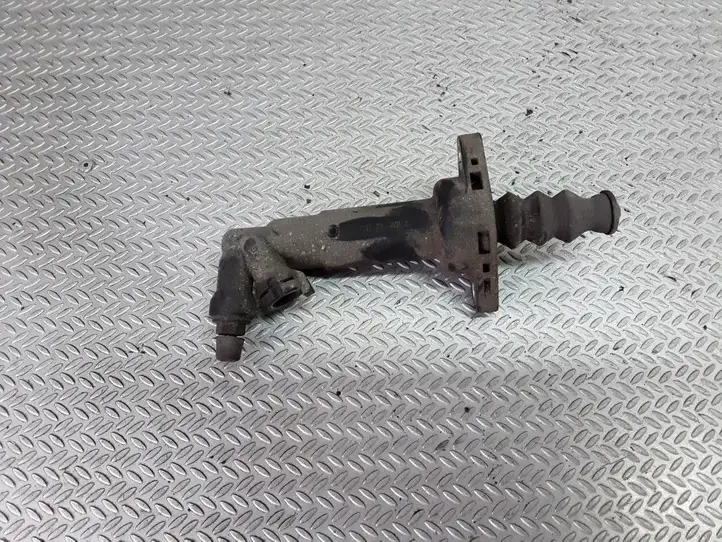 Audi A3/S3 8L (2000 - 2003)  1J0721261J Рабочий цилиндр сцепления