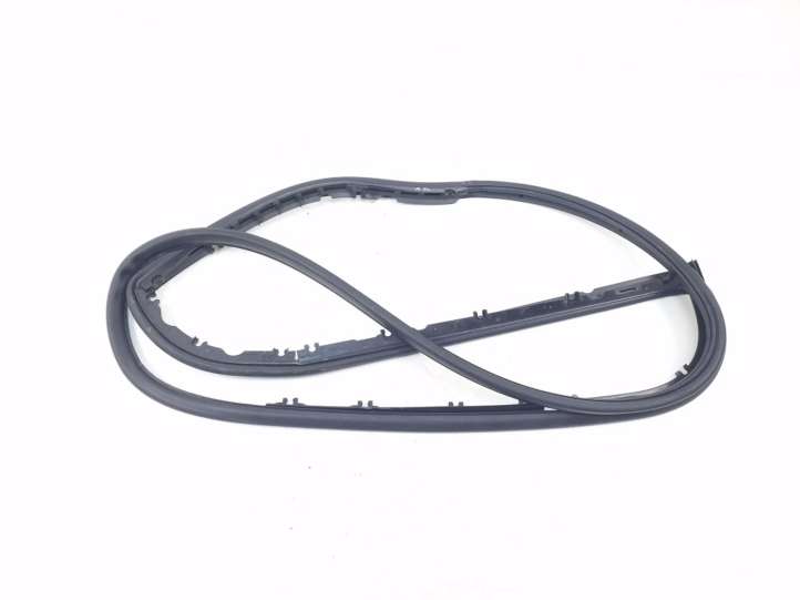 Audi A6 (2004 - 2008)  4F0831346C Уплотнительная резина передней двери (на дверях)