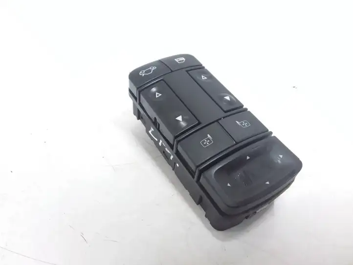 Opel Vectra C (2002 - 2005) 09185952 Блок кнопок стеклоподъемников — фото 1