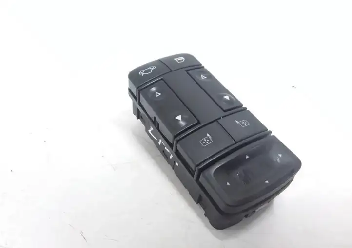 Opel Vectra C (2002 - 2005) 09185952 Блок кнопок стеклоподъемников — фото 2