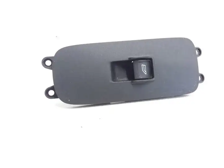 Volvo C30 (2007 - 2010) 30773214 Кнопка стеклоподъемников — фото 1