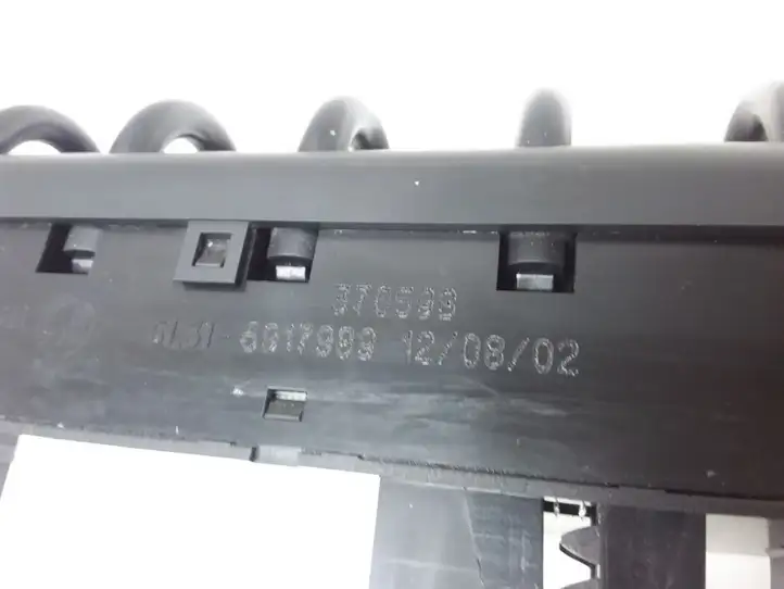 Mini One Cooper R50-53 (2000 - 2012) 6917989 Кнопка стеклоподъемников — фото 4