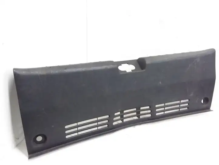 Seat Leon (1P) (2005 - 2012) 1P0863459B Отделка порога багажника — фото 1