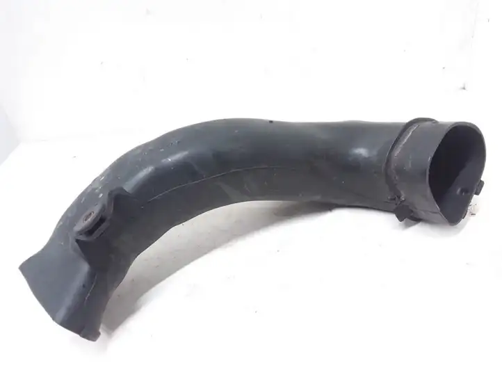 Toyota Avensis T250 (2003 - 2006) 177510R010 Детали воздухозаборника — фото 2