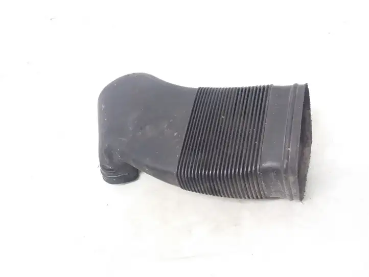 Volkswagen PASSAT B5 (1997 - 2000) 8D0129617E Детали воздухозаборника — фото 2