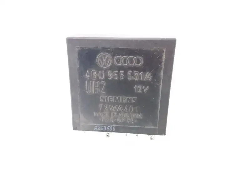 Volkswagen Golf IV (1998 - 2005) 4B0955531A Реле стеклоочистителей — фото 1