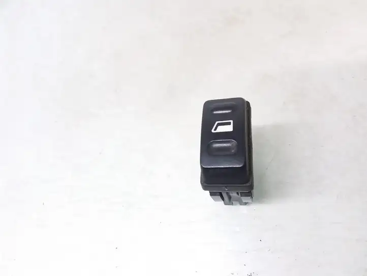 Citroen Xsara Picasso (1999 - 2012) Блок кнопок стеклоподъемников — фото 1