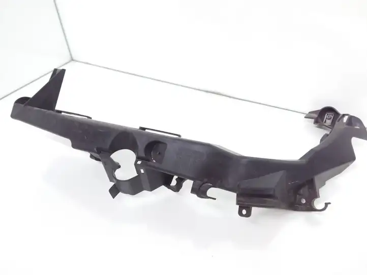 BMW 3 E90 E91 (2005 - 2012) 7138401 Кронштейн передней фары — фото 1