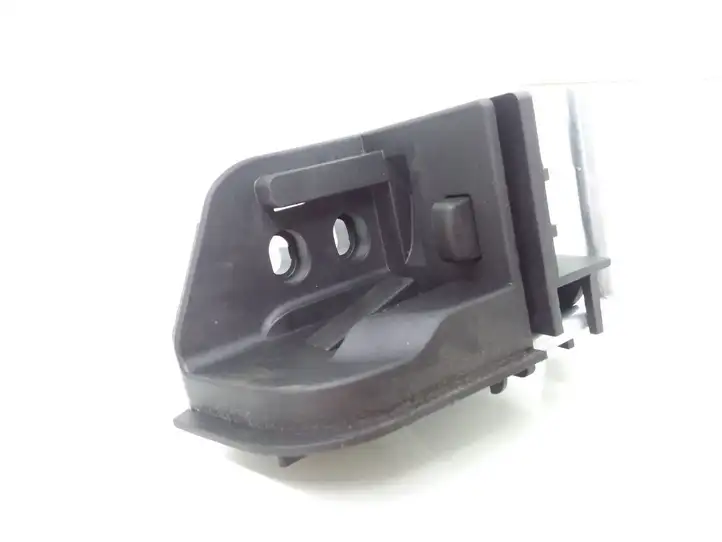 BMW 3 F30 F35 F31 (2012 - 2018) 9918012430 Держатель шторки — фото 1
