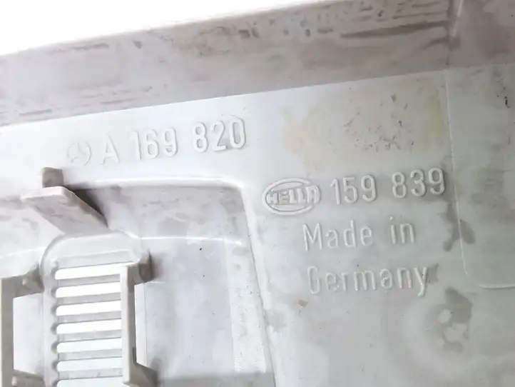 Mercedes-Benz A W169 (2004 - 2012) A169820 Передняя подсветка — фото 3