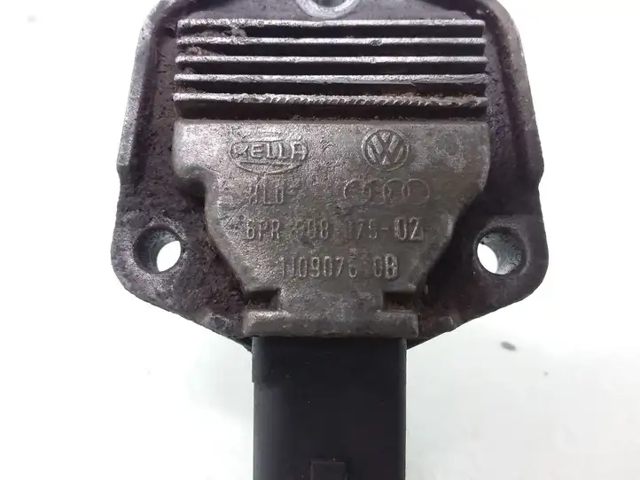Volkswagen PASSAT B5 (1997 - 2000) 6PR00807902 Датчик уровня масла двигателя — фото 2
