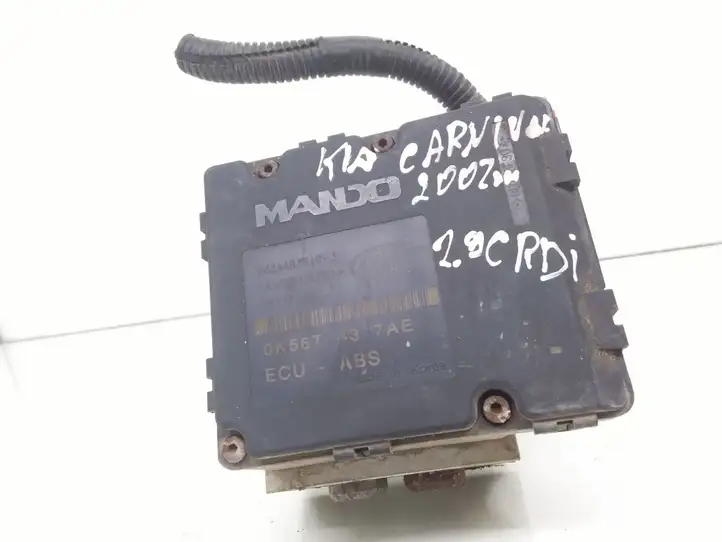Kia Carnival (2002 - 2006) 0K56T437AE ABS блок — фото 3