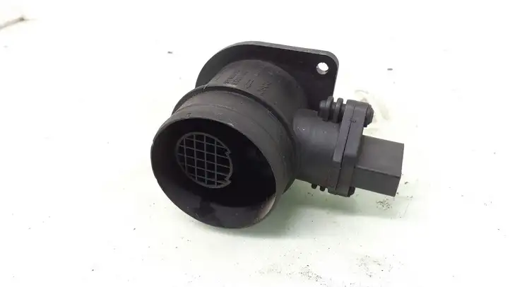 Audi A3/S3 8P (2004 - 2008) 038906461B Датчик массового расхода воздуха — фото 2