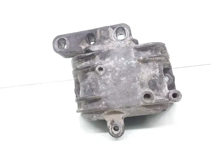 Skoda Octavia Mk2 (1Z) (2004 - 2013) 1K0199262BA Опора двигателя — фото 2
