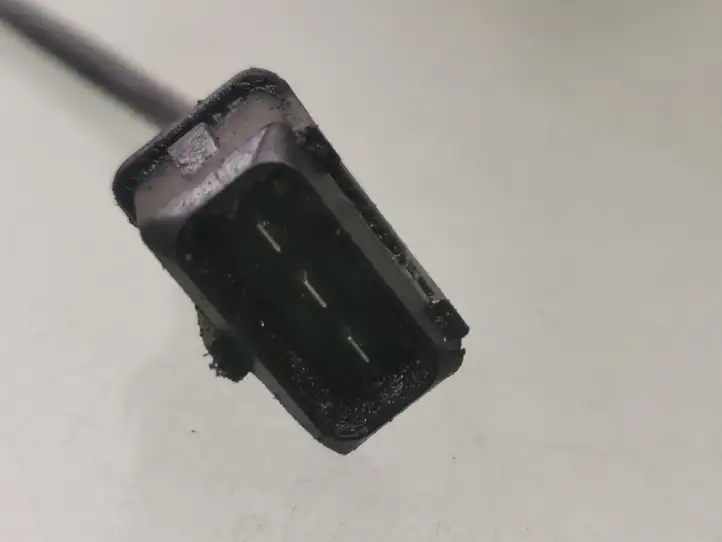 Opel Omega B2 (1999 - 2004) 0281002138 Датчик коленвала — фото 3