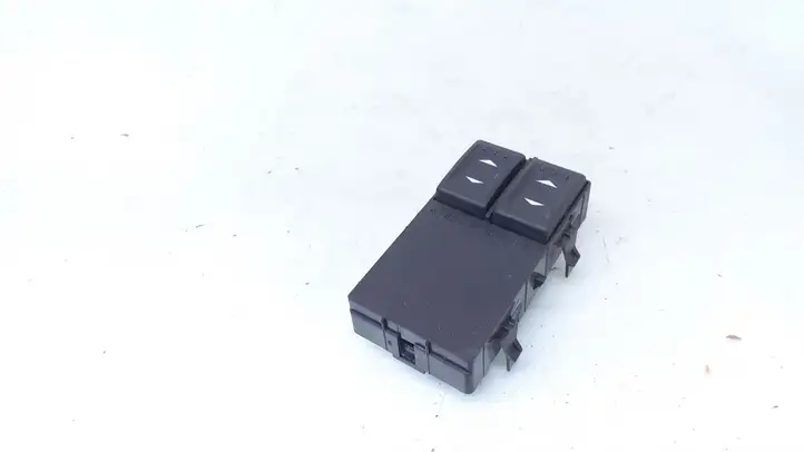 Ford Mondeo Mk III (2000 - 2007) 1S7T14A132AE Блок кнопок стеклоподъемников — фото 1